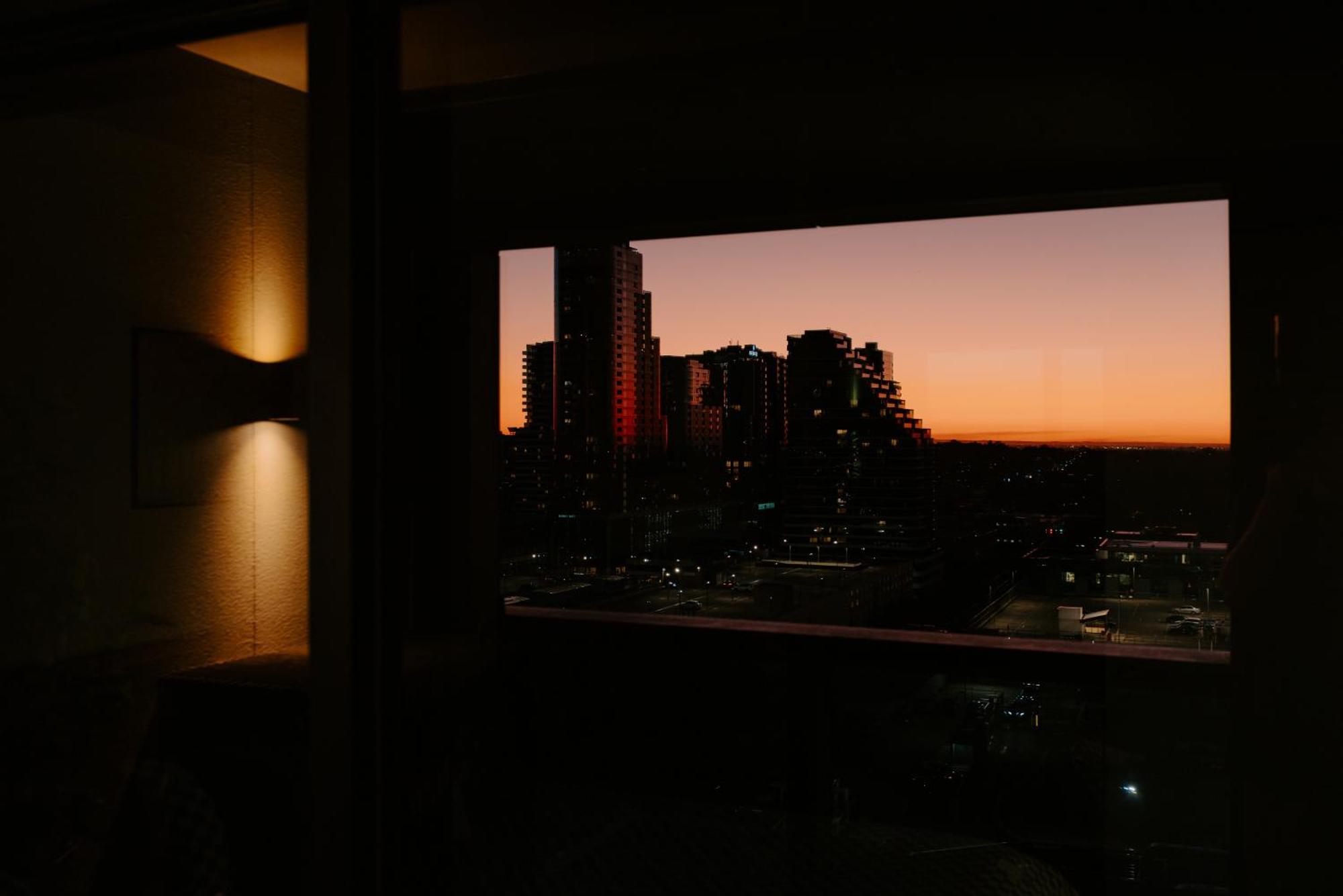 Skyone Lux 2Bed Room Aprt In Boxhill With Car Park Box Hill Esterno foto